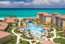 Which luxury hotels offer all-inclusive vacation packages?